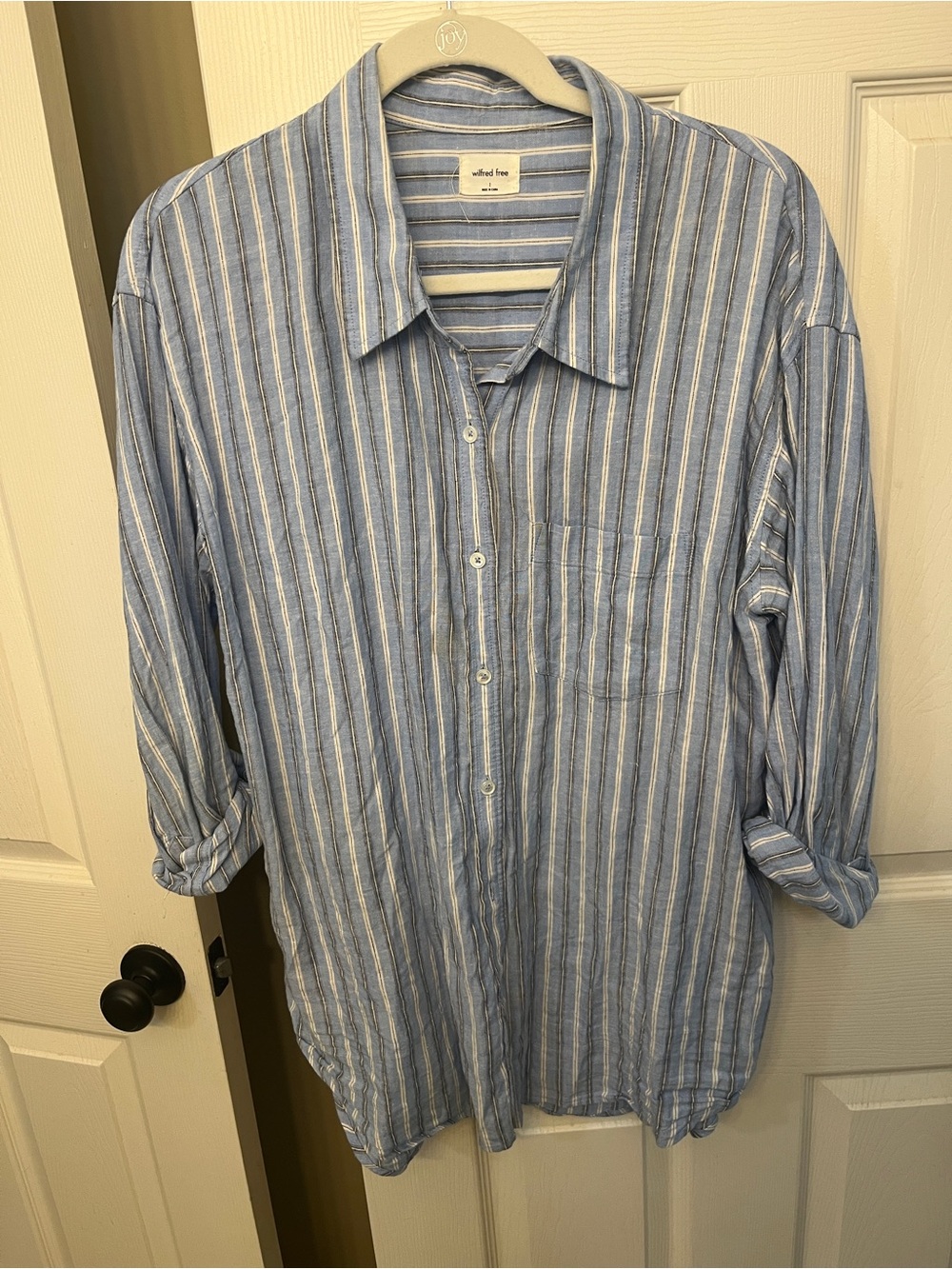 Wilfred Free Women’s Lt Blue and White Striped Casual Button-Down Shirt size 1